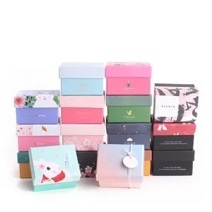 박스를 형성하는 Luxury&Perfume 화장용 최고급 와인을 위한 자동 강체 박스 포장 기계
